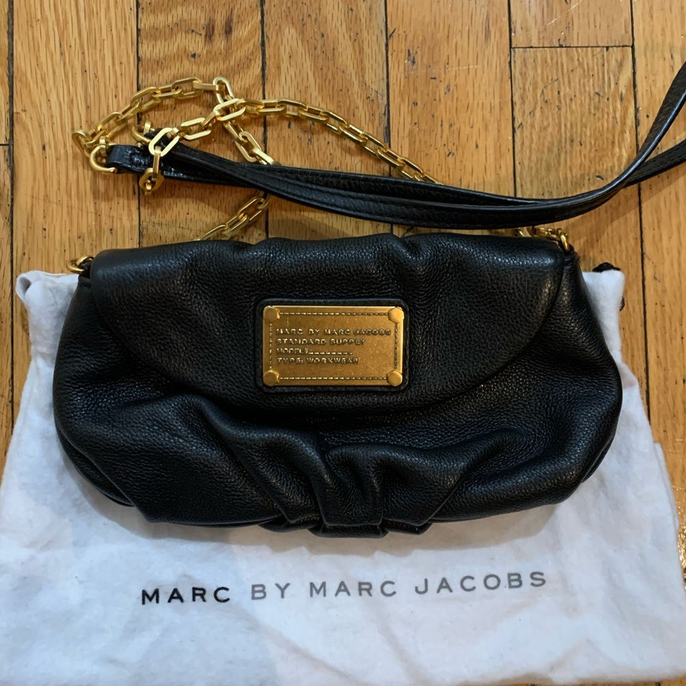 Marc by Marc Jacobs Classic Q Karlie Crossbody.  Black. Leather.